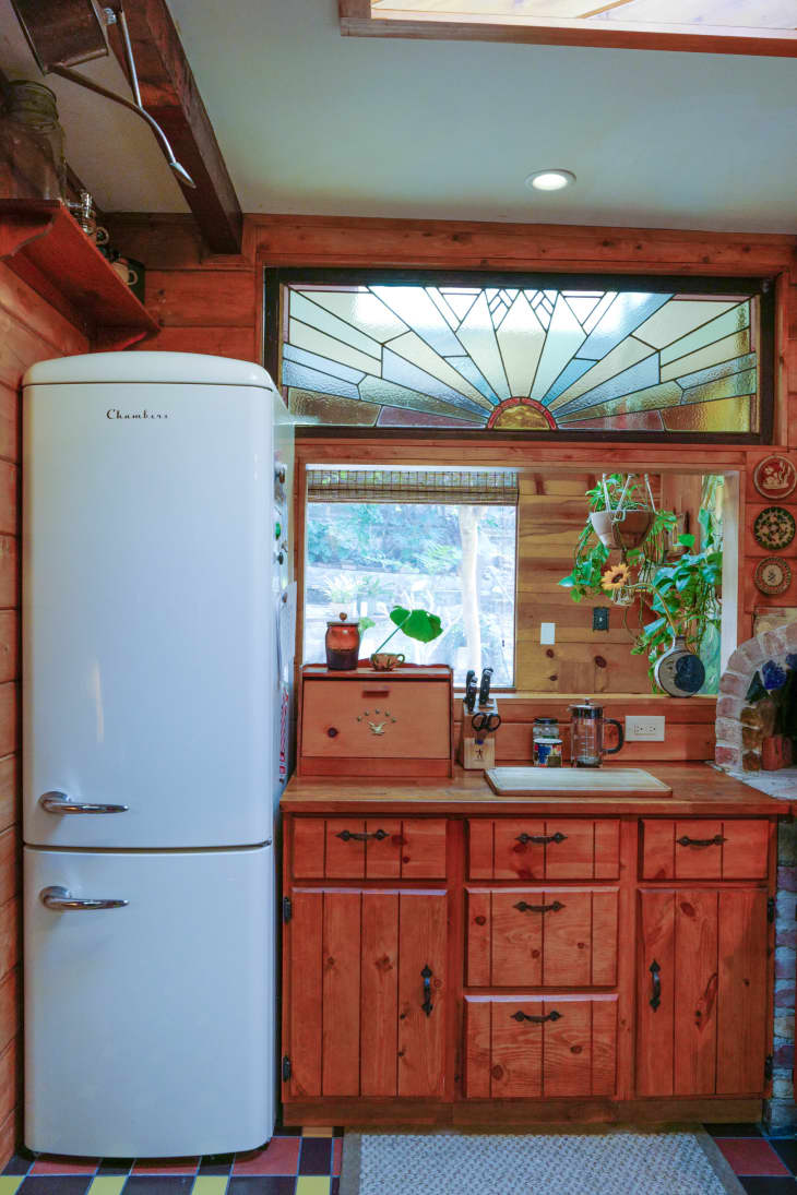 Shawn Button 1950s California Cabin Tour Photos Apartment Therapy